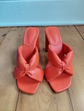 Schutz Orange Heels Slides Sandal Puffy Bow Knot Leather